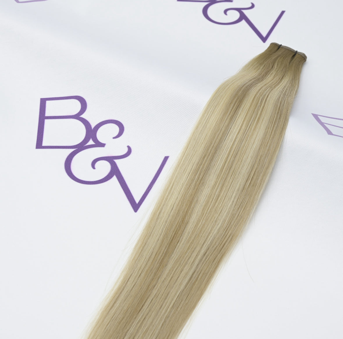 Bloom & Vine – Weft – 18” – Flora & Fauna (B8/60)